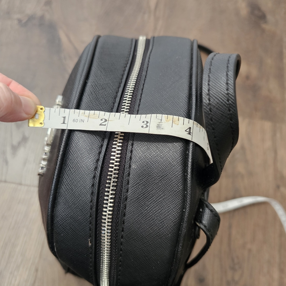 GUESS Black Backpack Purse - Picture 6 of 9